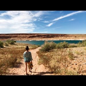 Meet your Posher, Bai